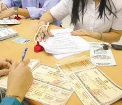 Tháng 10 2013, kho bạc Nhà nước đã phát hành 17 396 tỷ đồng tín phiếu, trái phiếu Chính phủ